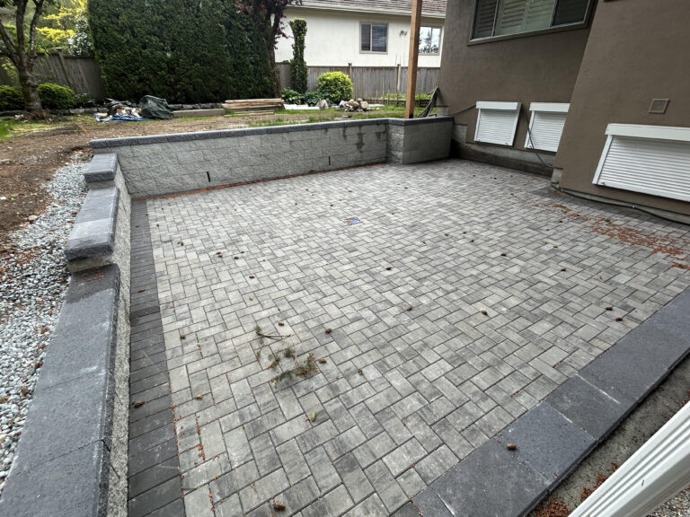 South Surrey sunken patio